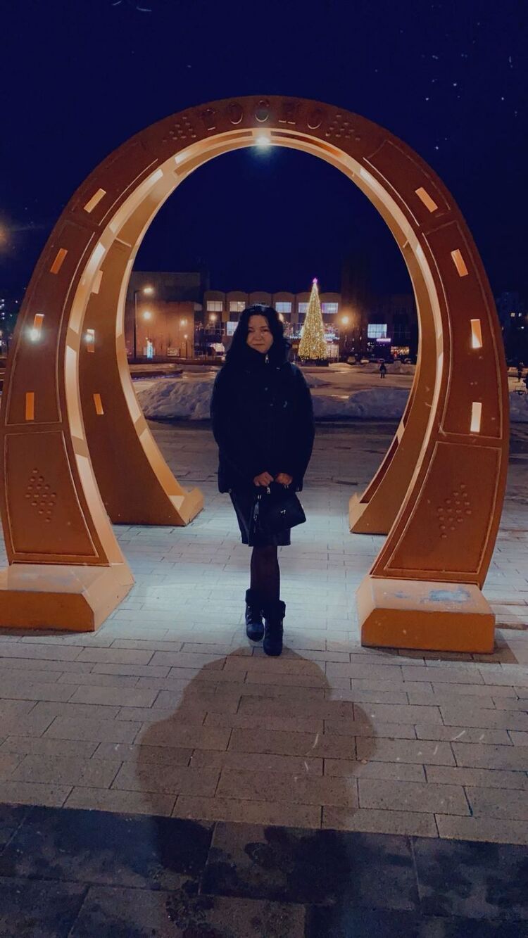  ,   Olga, 37 ,     , c 