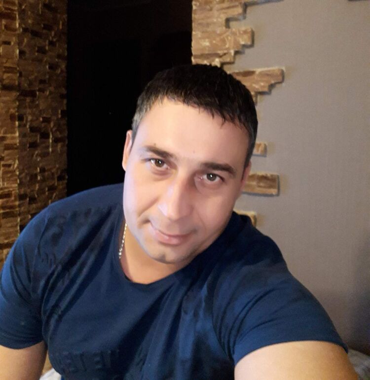  ,   Vadim, 44 ,   ,   , c 