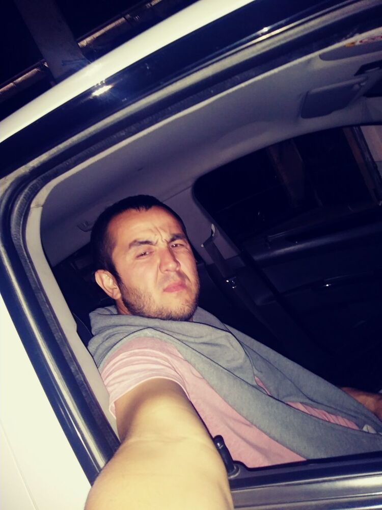  ,   Ali, 39 ,   ,   , c 