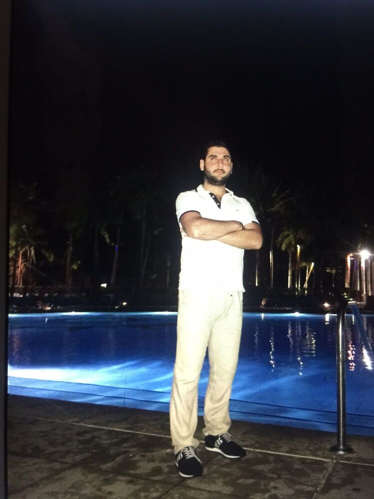  ,   Ronald, 37 ,   ,   , c 