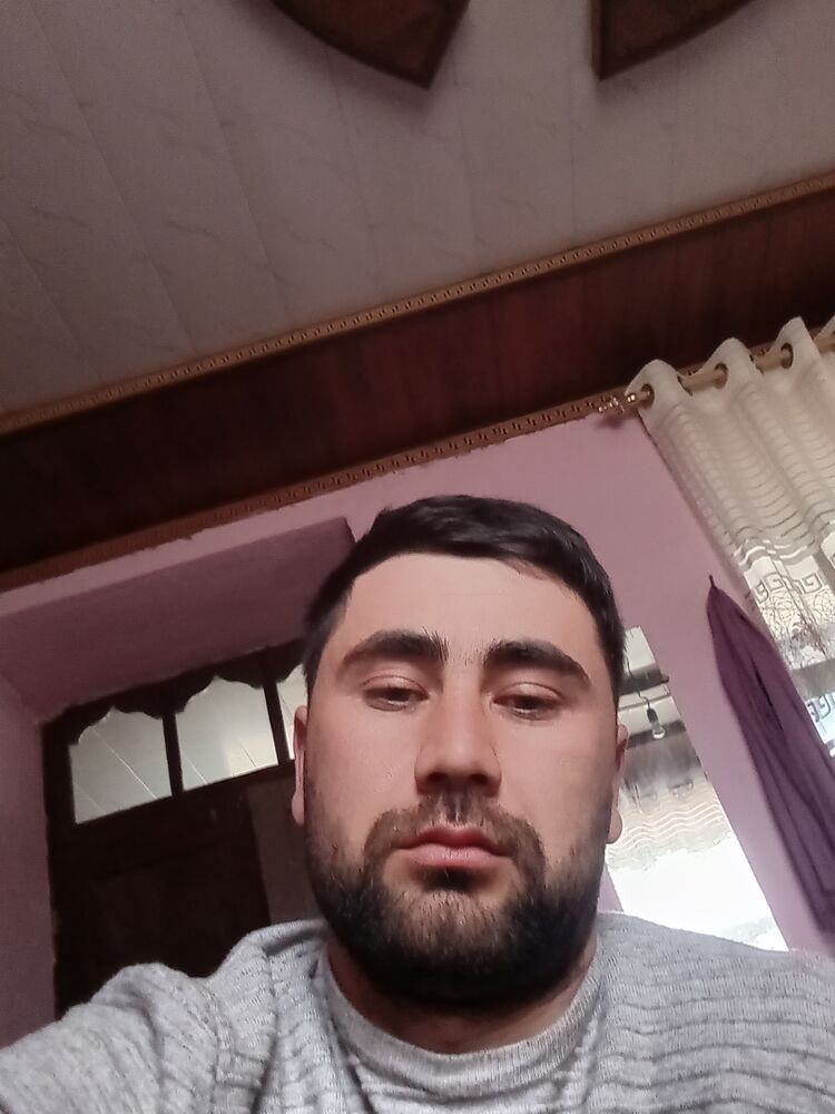  41675392  Niki, 30 ,    