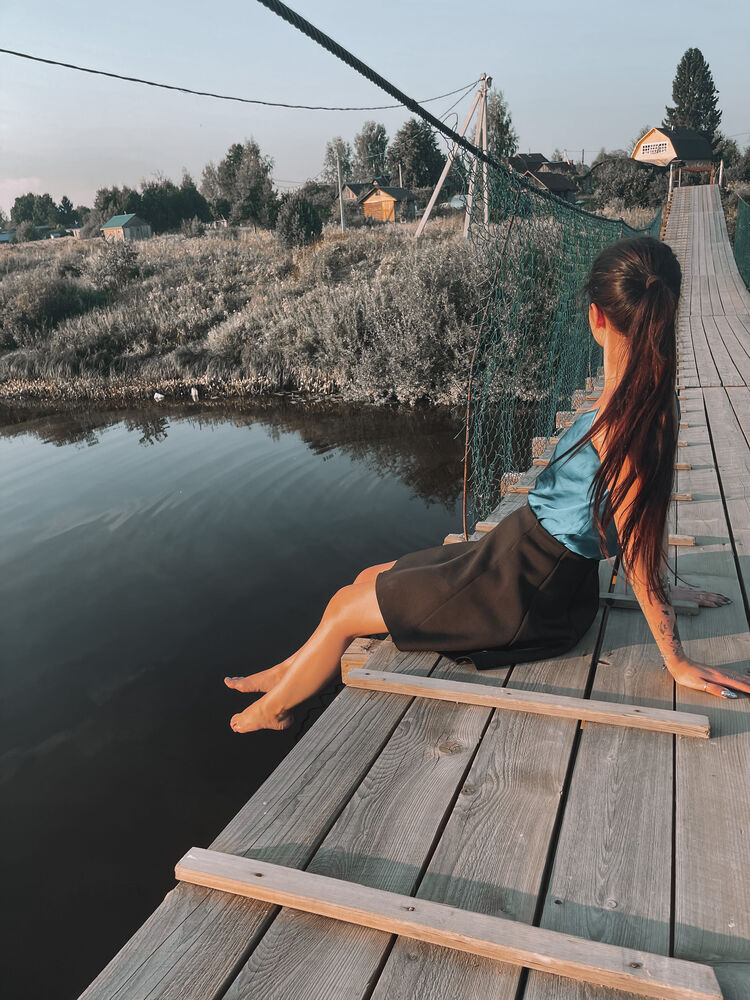  33203882  , 28 ,    -