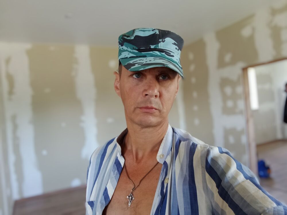   ,   Oleg, 48 ,   c 