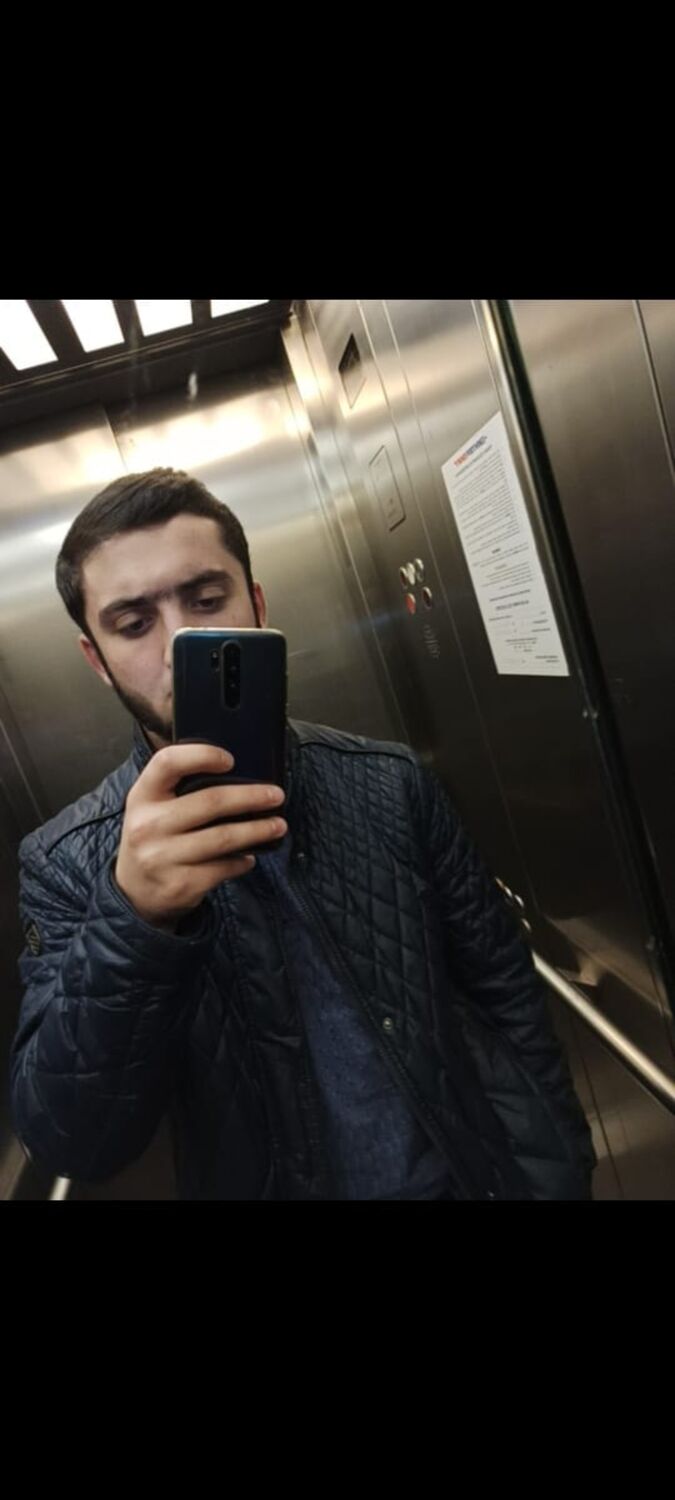  44634822  , 27 ,    