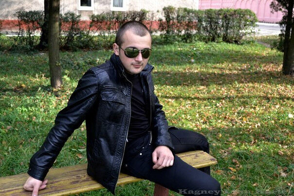  6302012  Konstantin, 35 ,    