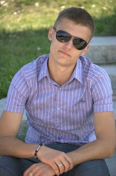  5105522  Inndy, 42 ,    