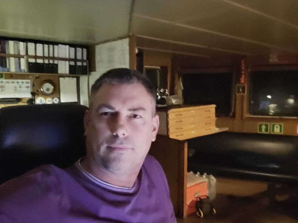  52592602  Romario, 48 ,    --