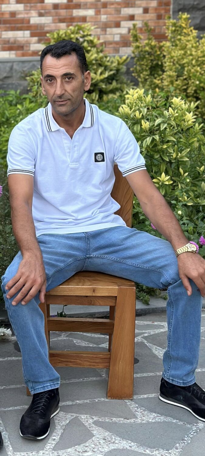  Eschborn,   Edik, 48 ,   ,   