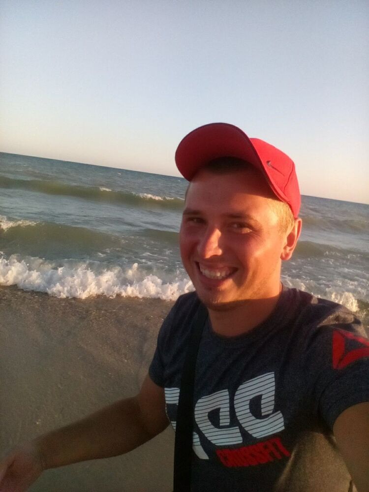  13629512  Igor, 34 ,    