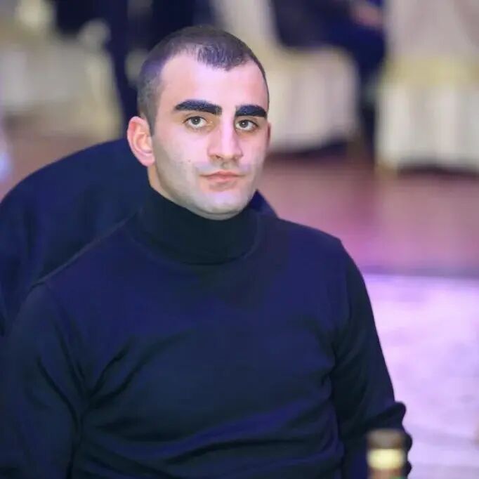 ���� 42115112 ������� Karen, 26 ���, ���� ���������� � �������