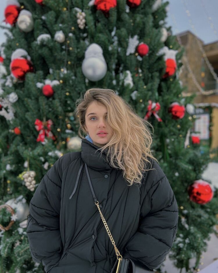  -,   , 35 ,     , c 