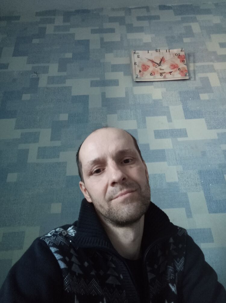  32869342  , 41 ,    