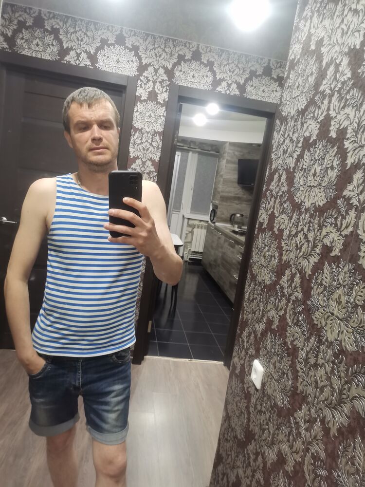  51789812  Sokolov, 34 ,    