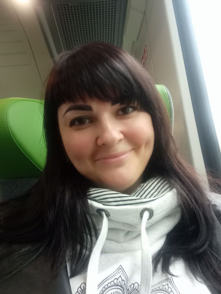 ���������� Duisburg, ���� ������� Alina, 37 ���, ������������ ��� ������, ����� � ���������, c�������� ���������, ���������