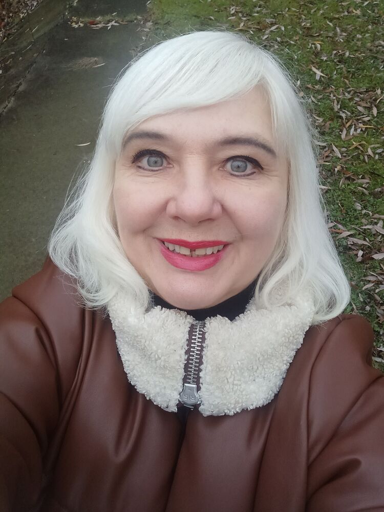  ,   Viktoriia, 59 ,   ,   