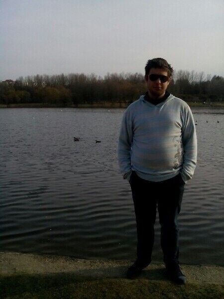  ,   KloReL, 32 ,     , c 