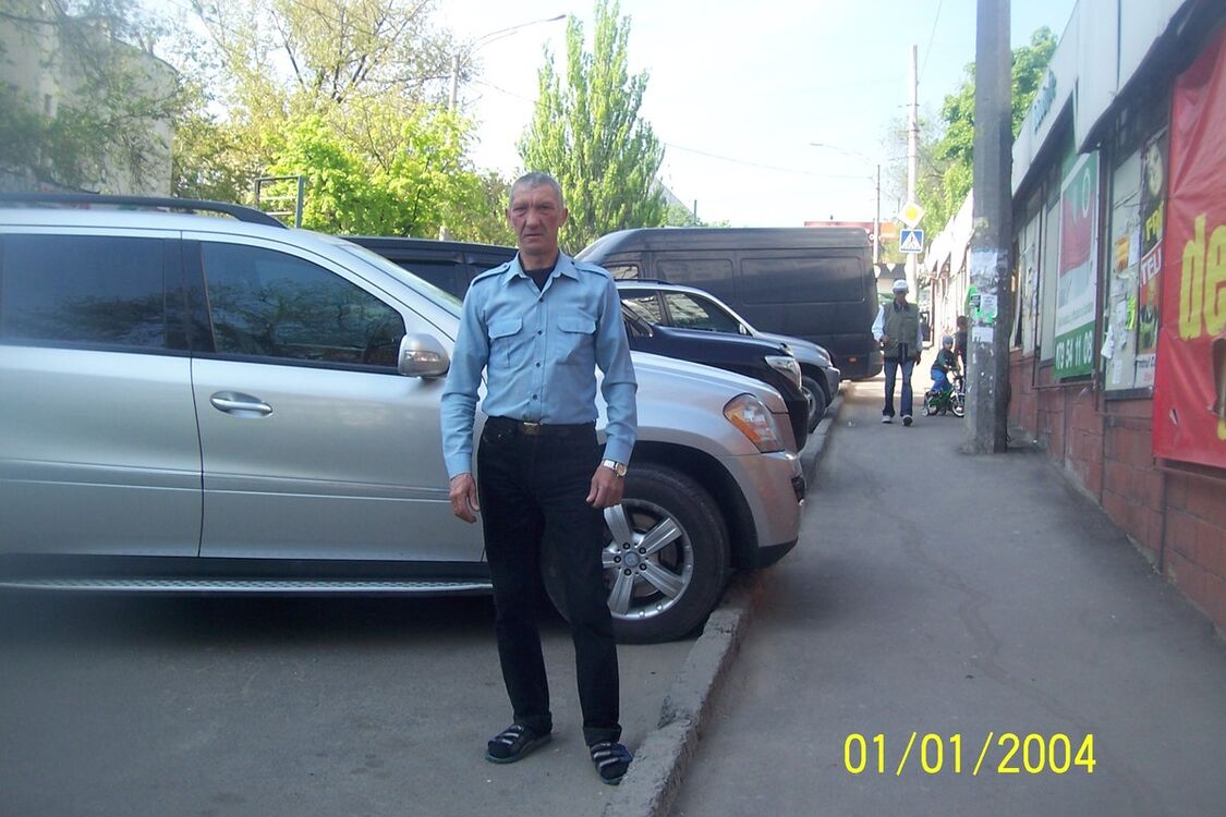  6190002  Petr, 64 ,    