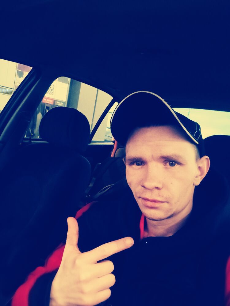 ���� 55239742 ������� Dark, 32 ����, ���� ���������� � ������