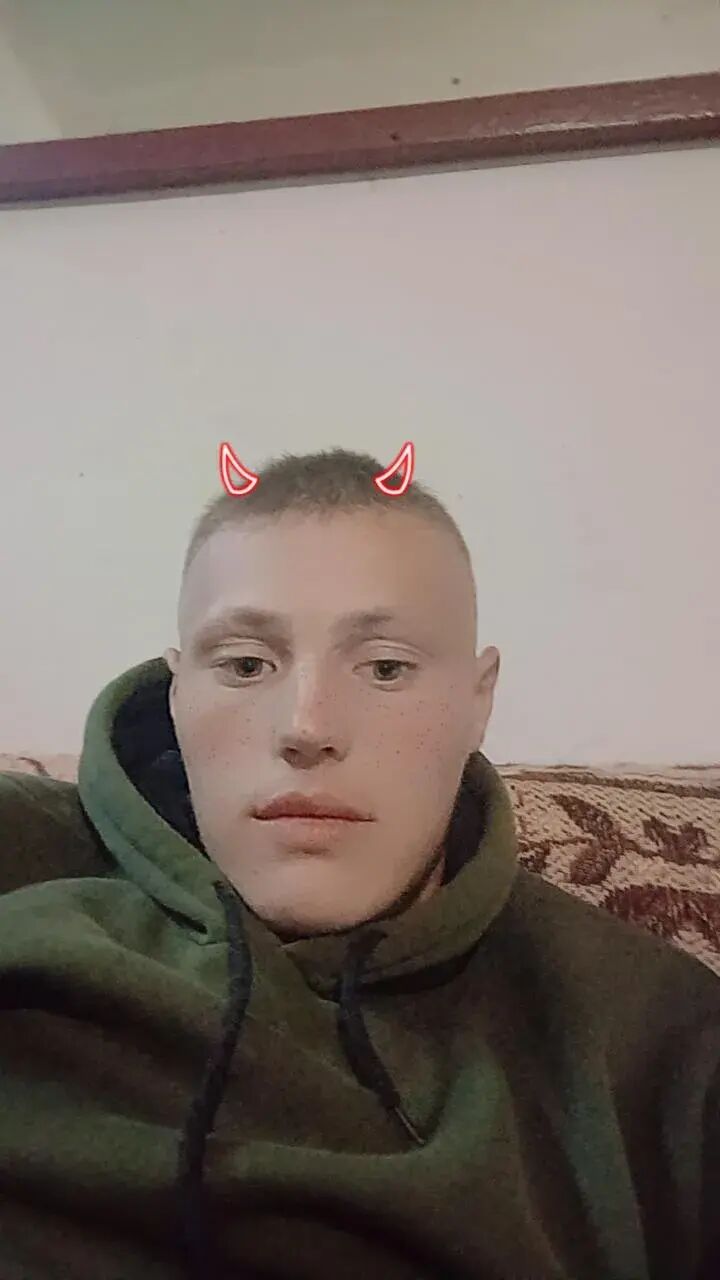  38557242  , 24 ,    