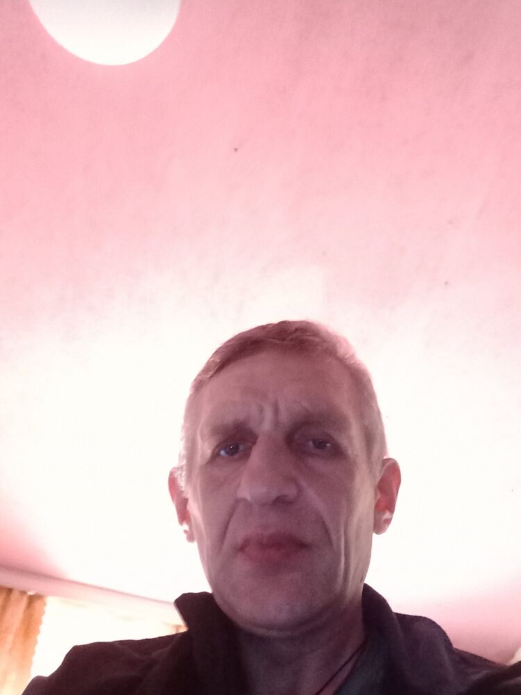  46858012  , 48 ,    