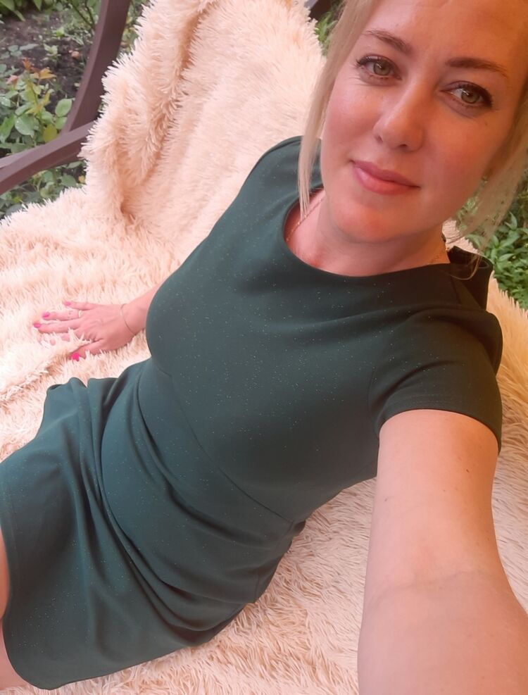  26188632  VIKTORYIA, 39 ,    