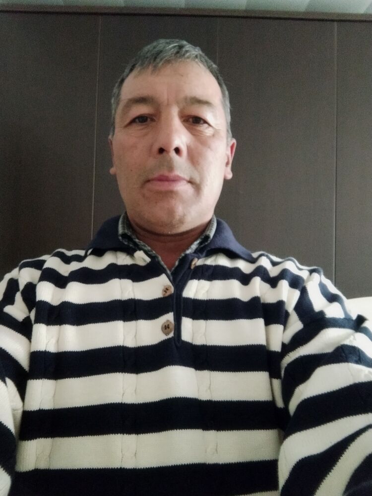  23949602  , 52 ,    