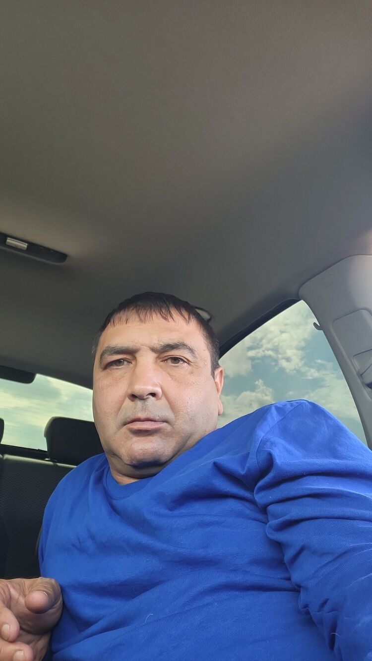 53742172  , 48 ,    
