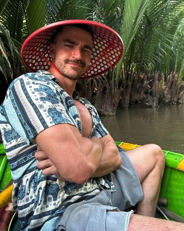 ���� 37329872 ������� ����, 35 ���, ���� ���������� � �����-����������