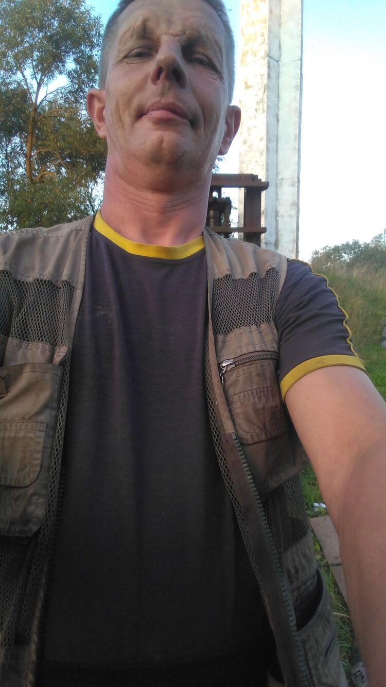  25577952  , 53 ,    