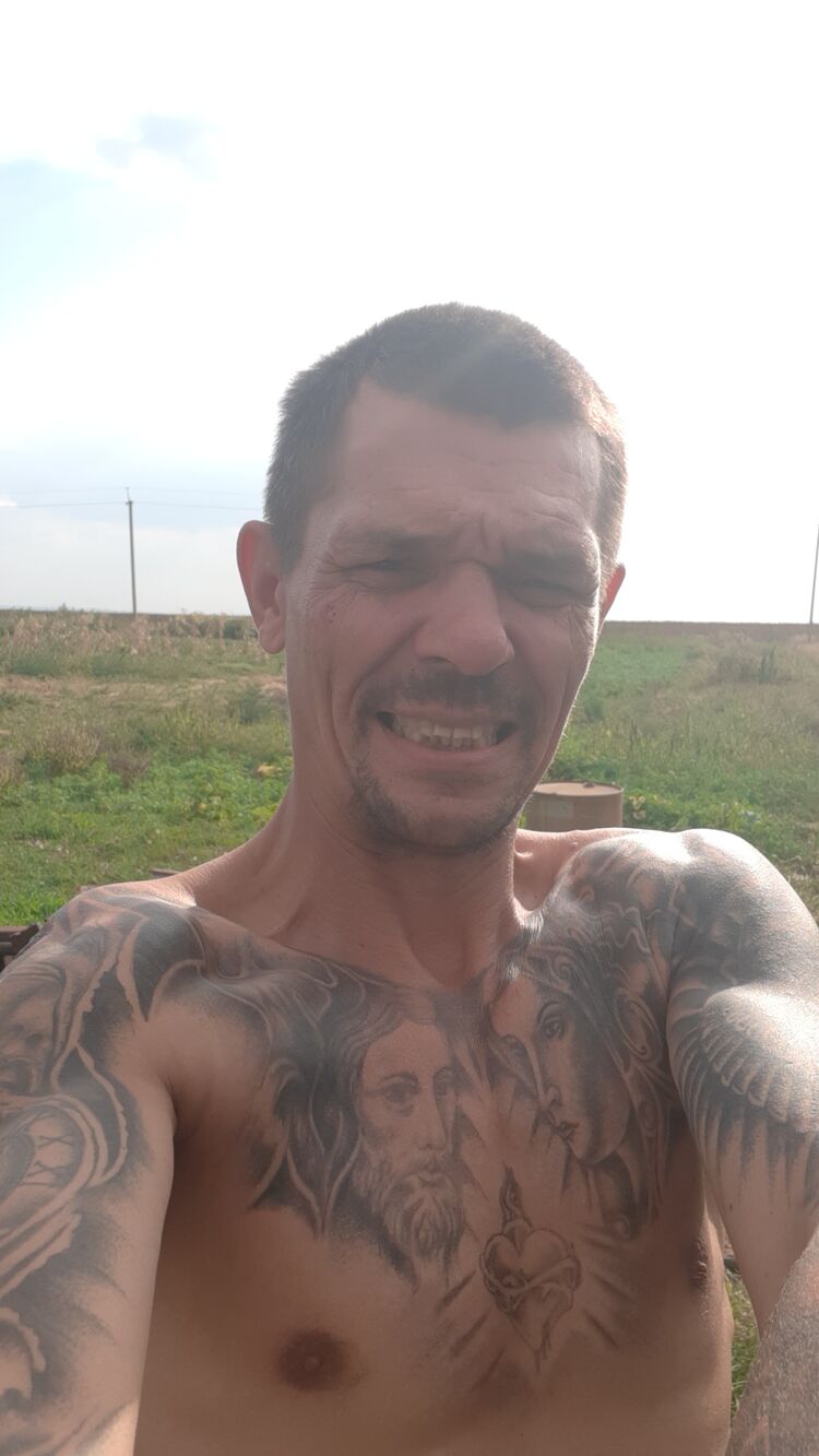  37705462  , 43 ,    