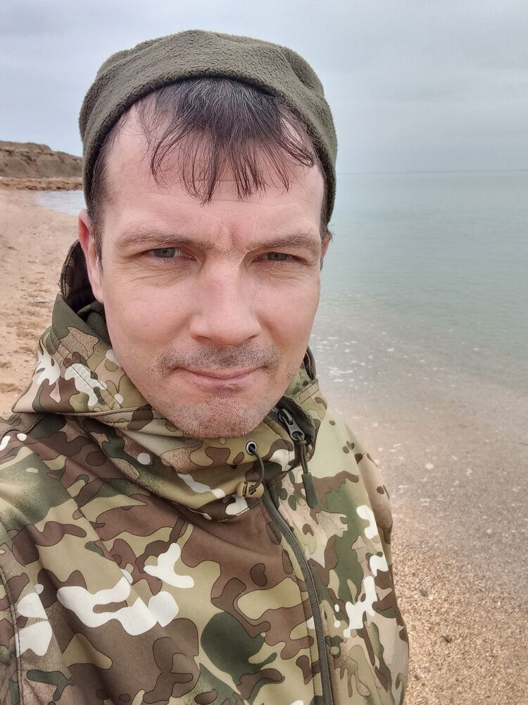  ,   Andrey, 45 ,   ,   , c , 