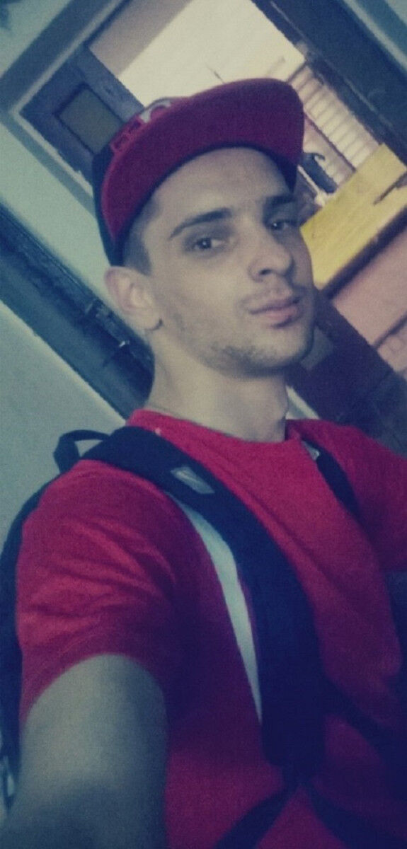  13131752  NIck, 29 ,    
