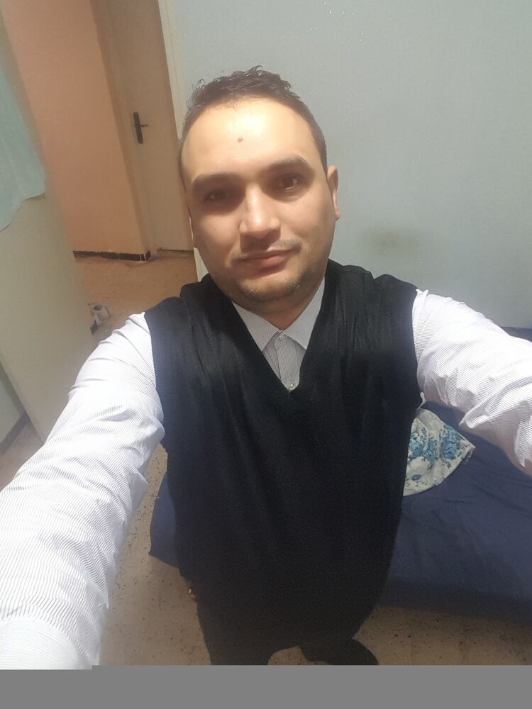  47212742  Dahman, 47 ,    Algiers
