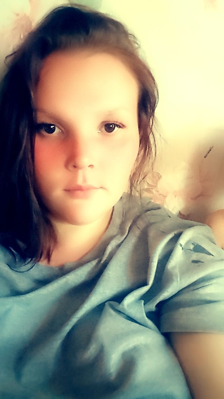  44137022  , 23 ,    