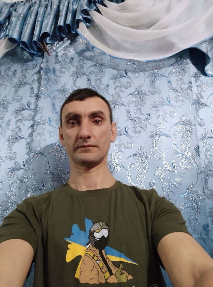  40992382  , 48 ,    