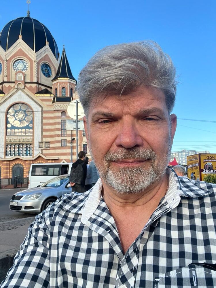 ���� 42104742 ������� �������, 64 ����, ���� ���������� � ������