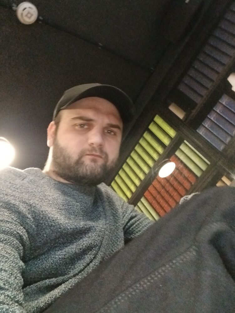  48461742  , 27 ,    