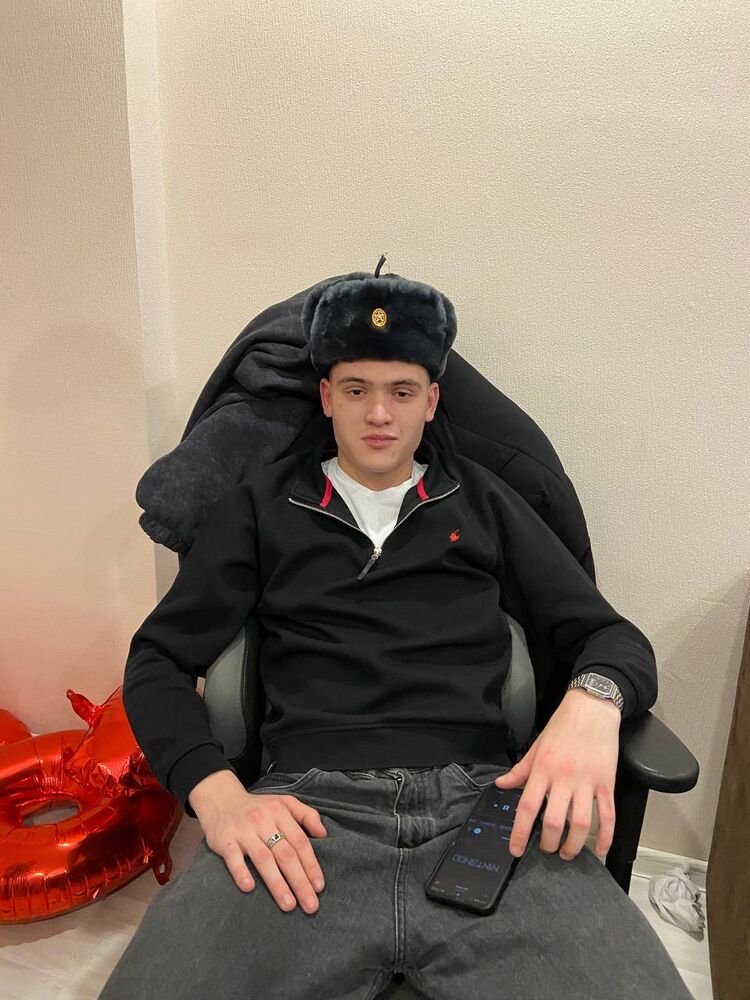 ���������� ���������, ���� ����� Yuri, 21 ���, ������������ ��� ������, ����� � ���������