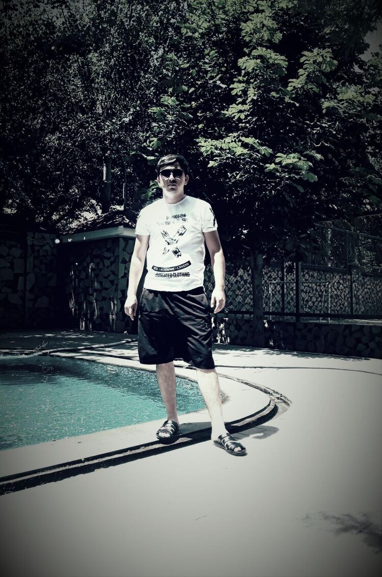  28194242  Maks, 31 ,    