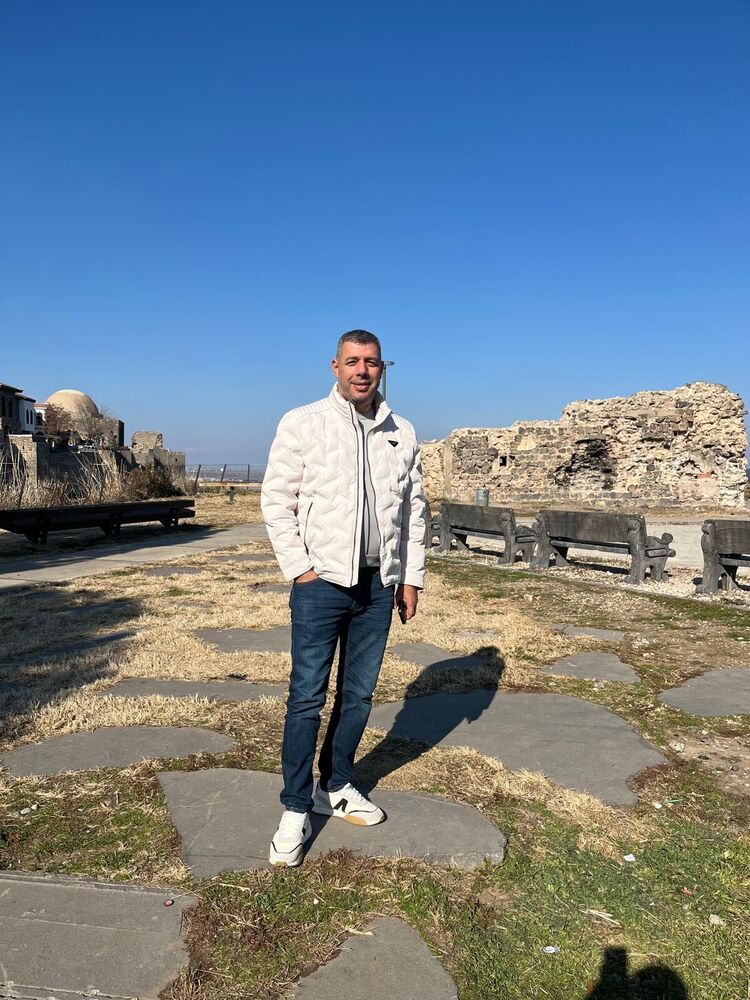  ,   Remzi, 43 ,   ,   