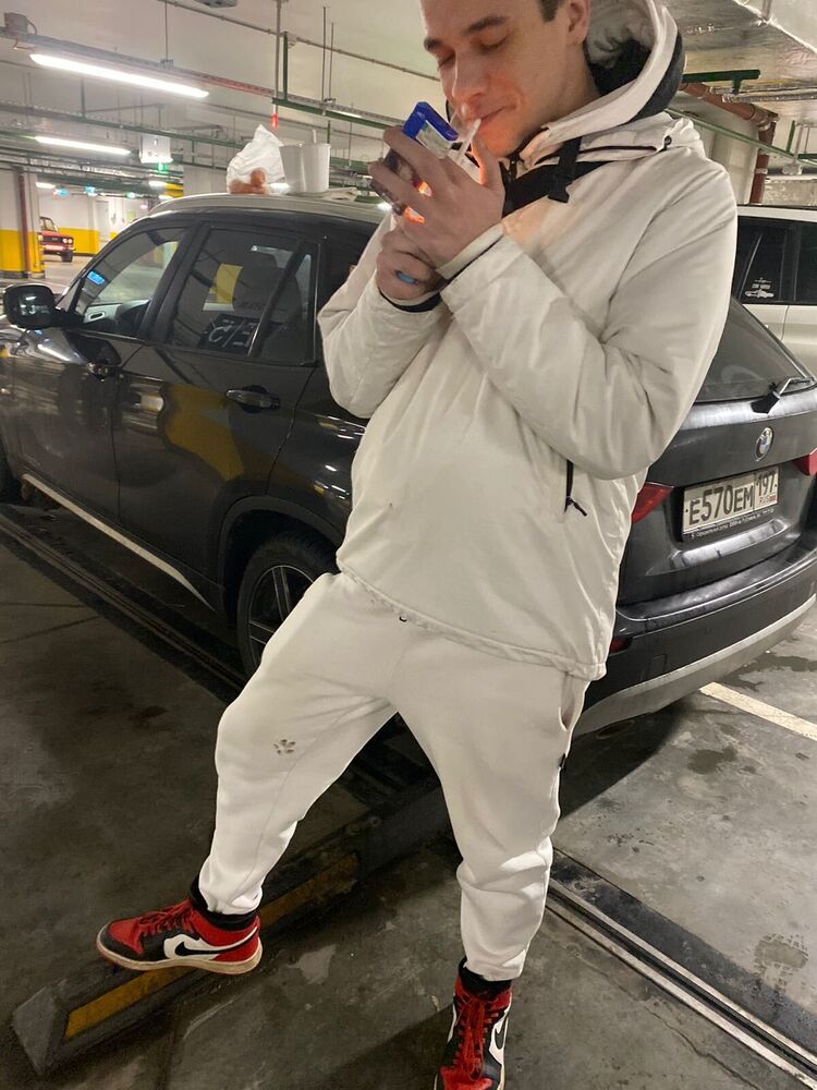  32430692  , 30 ,    