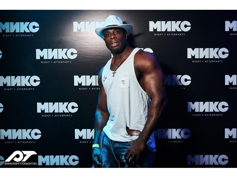  ,   Mike, 36 ,     , c 