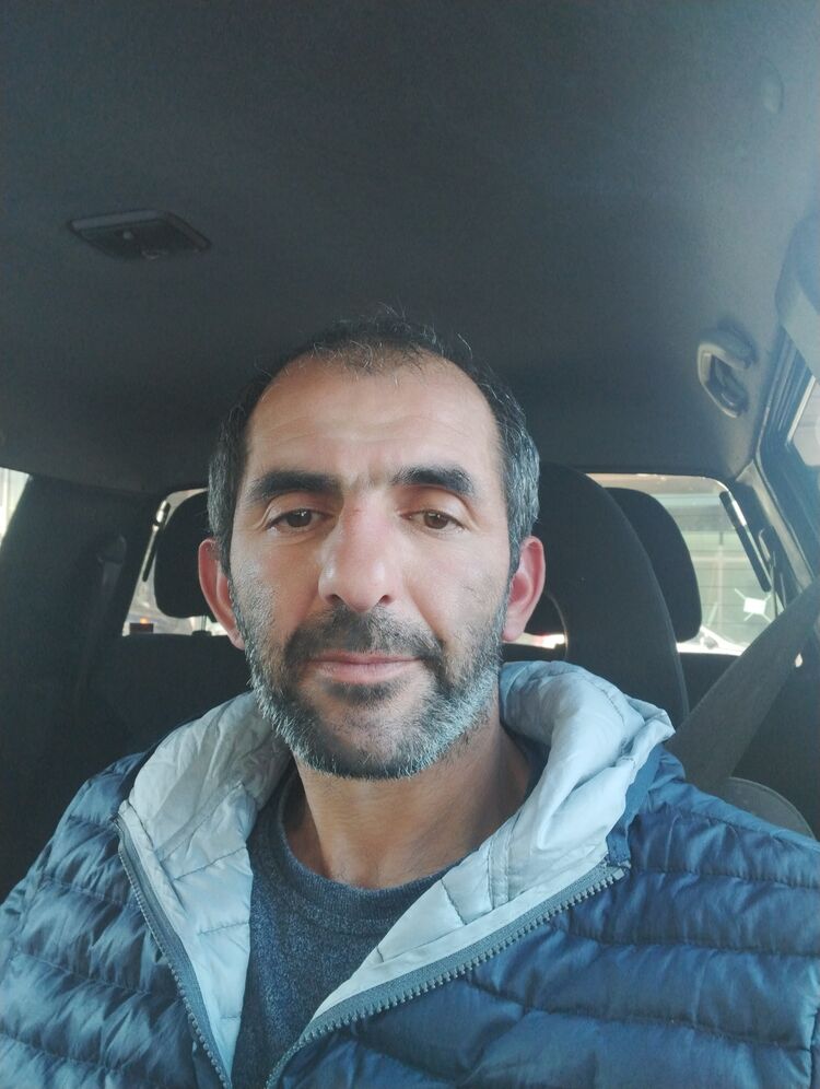  47275772  , 42 ,    