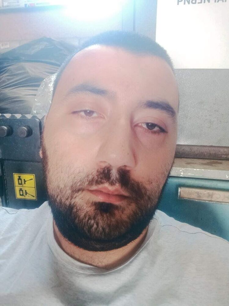  29517572  , 30 ,    