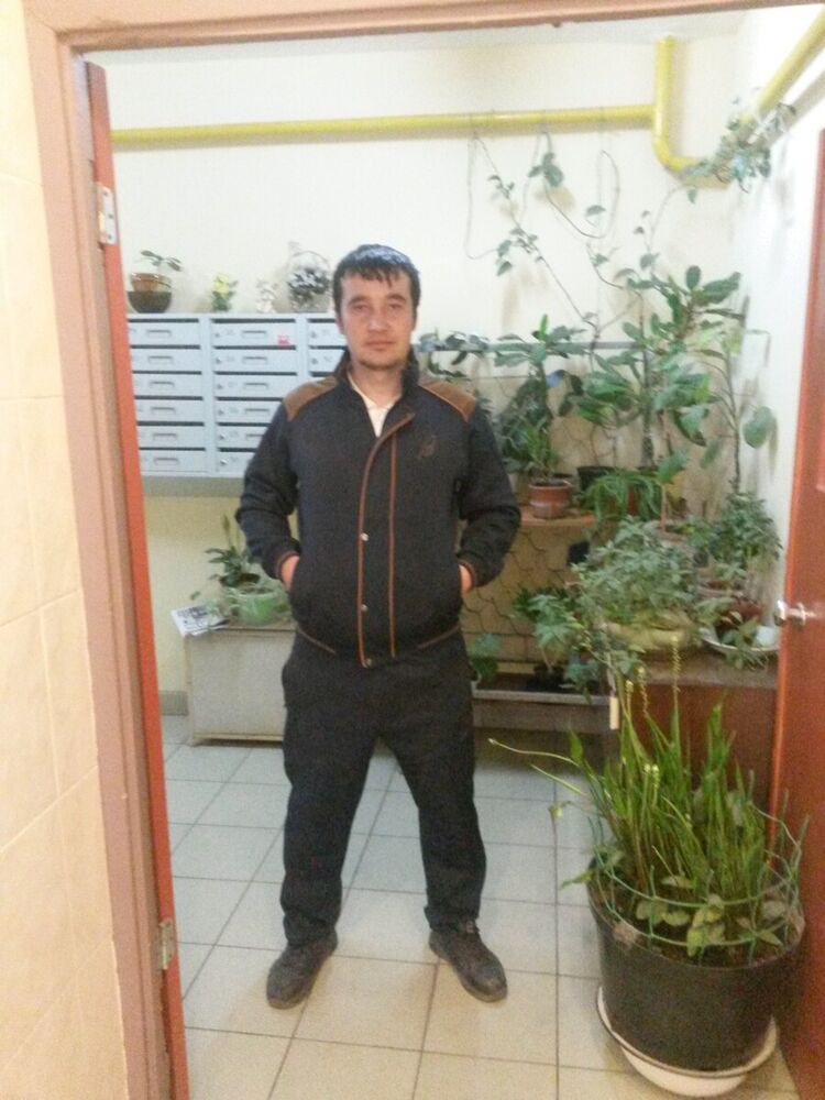  21442722  Axad, 38 ,    