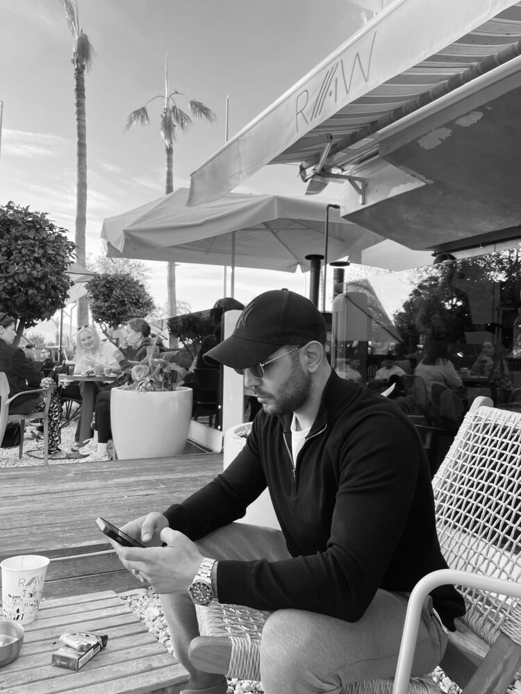  54609902  Recep, 33 ,    