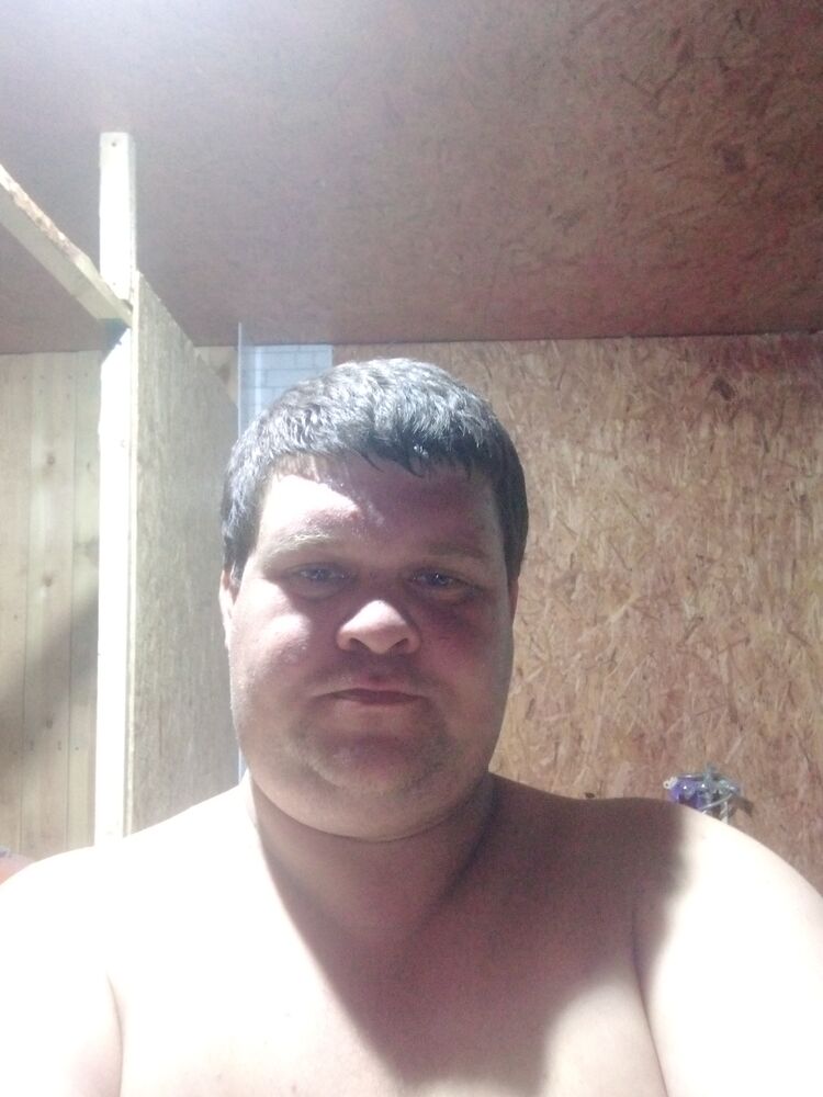  39909612  Andrel, 42 ,     