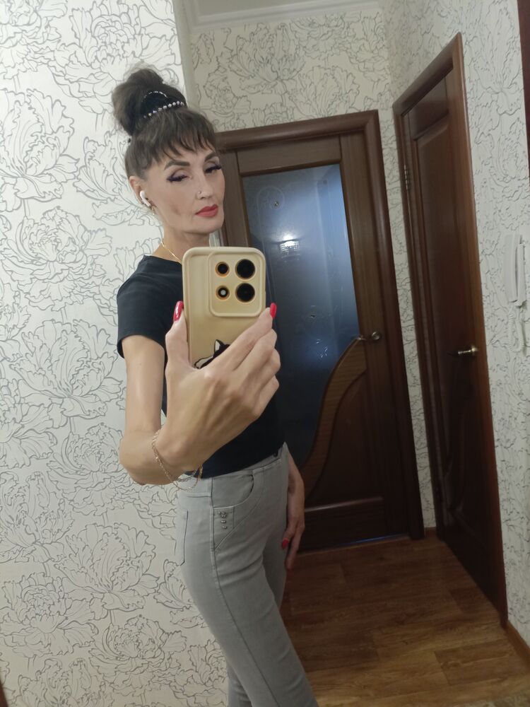  52705822  , 46 ,    