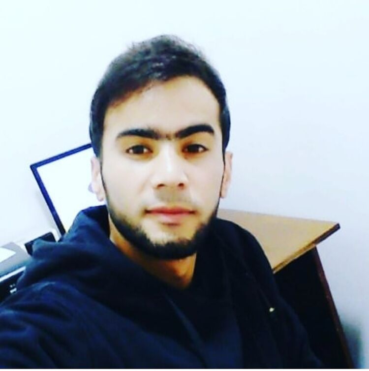  ,   Ruslan, 35 ,   ,   , c , 