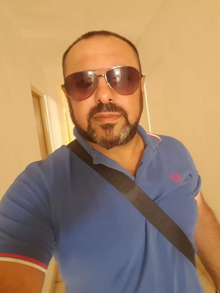  Ahaus,   Zoran, 39 ,     , c 